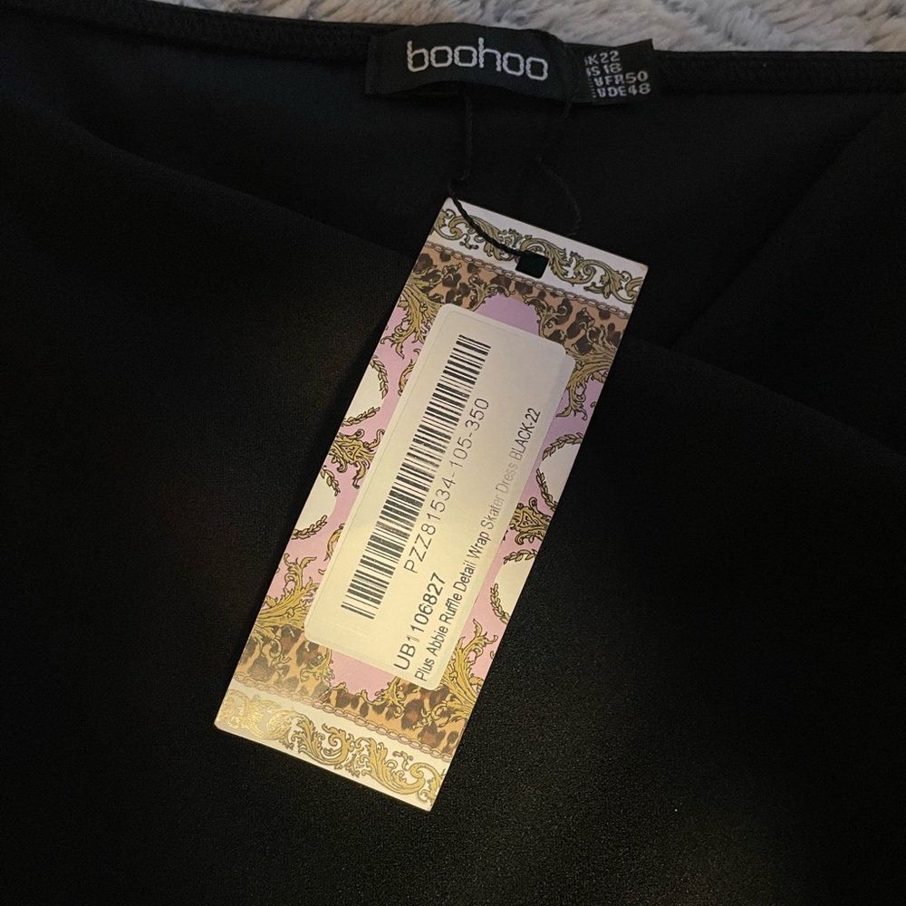 Boohoo plus size skater dress size US 18